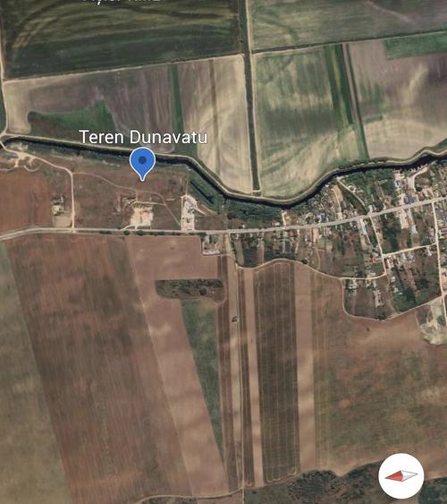 Teren de 10000 mp, în Dunavățu de Jos