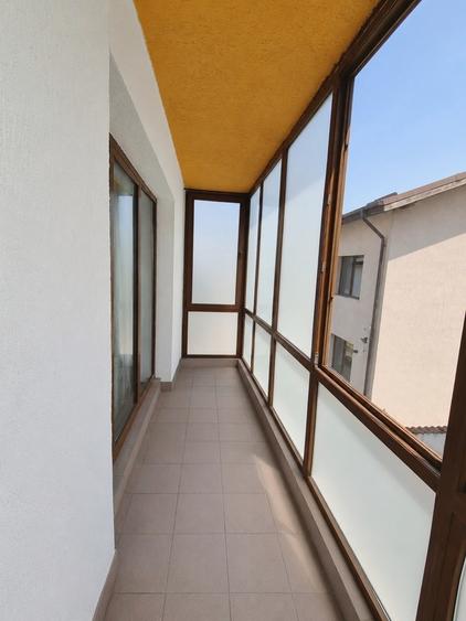 Apartament cu 2 camere decomandat în Dobroești