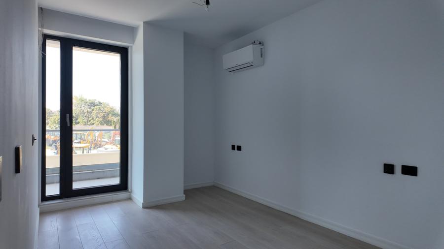 Apartament cu 2 camere decomandat, mobilat în Faleza Nord