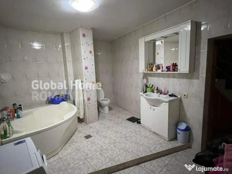 Casă cu 7 camere cu Teren 200 Mp în Splaiul Unirii