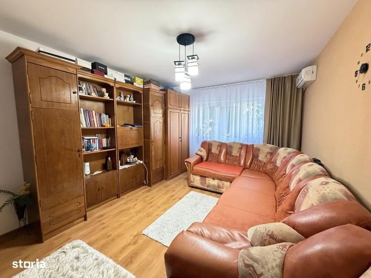 Apartament cu 2 camere decomandat în Central