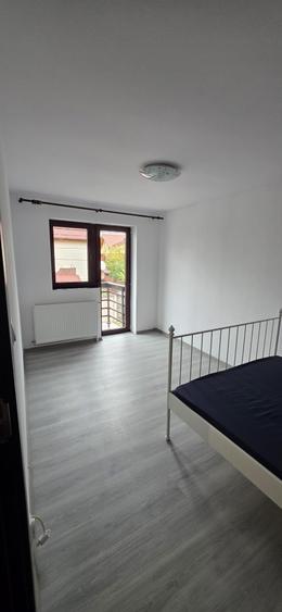 Casă cu 3 camere cu Teren 40 Mp în Exterior Vest