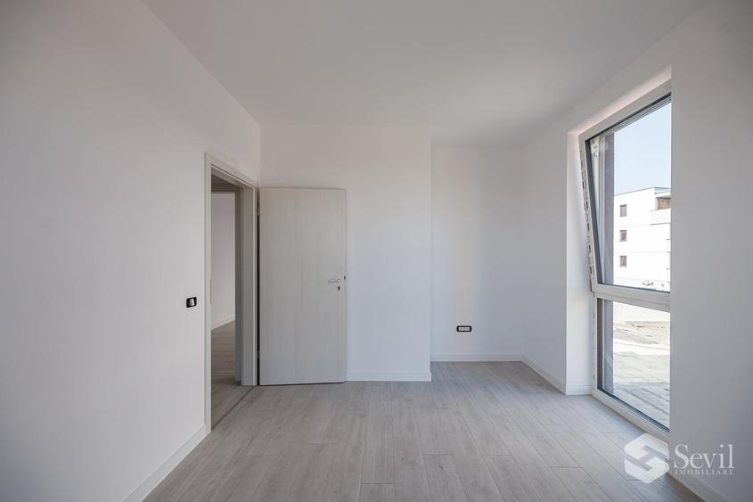 Apartament cu 3 camere decomandat în Mehala