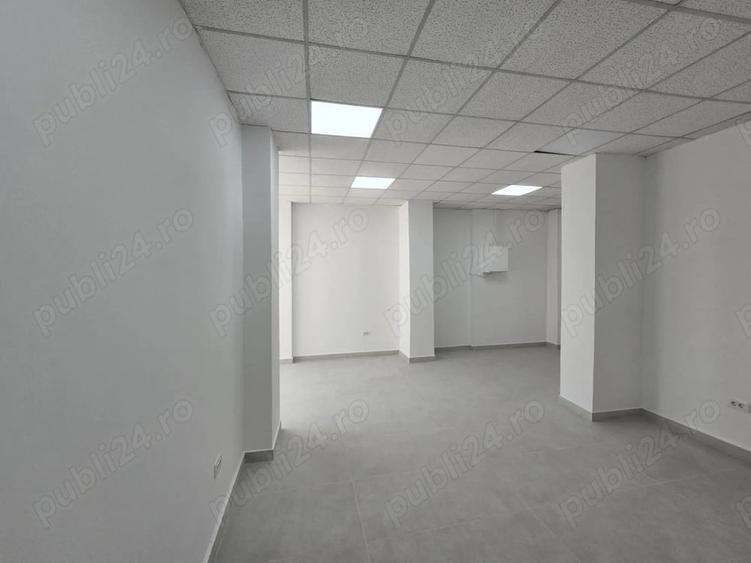 Spațiu comercial, de 52 mp, în Central