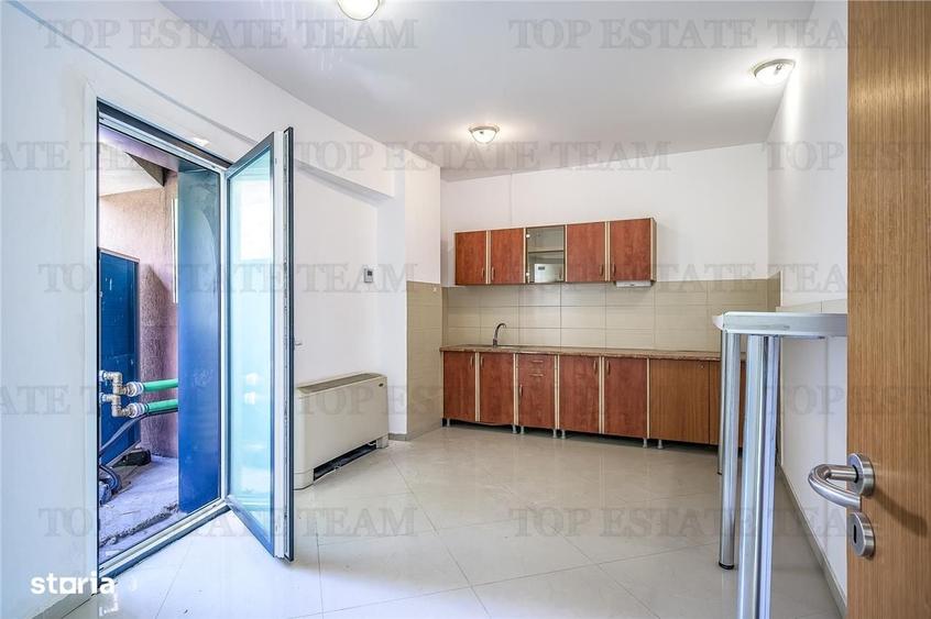 Spațiu comercial, de 285 mp, în Baba Novac