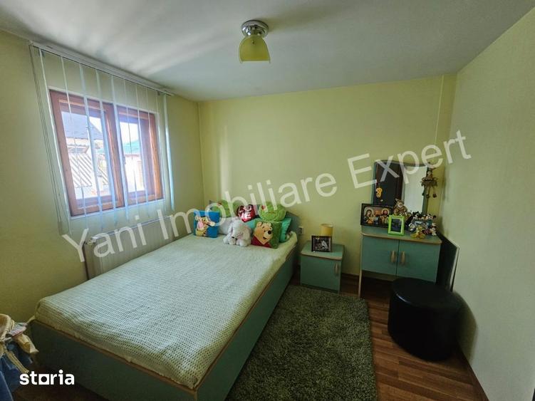 Casă cu 6 camere cu Teren 366 Mp în Curtea de Argeș