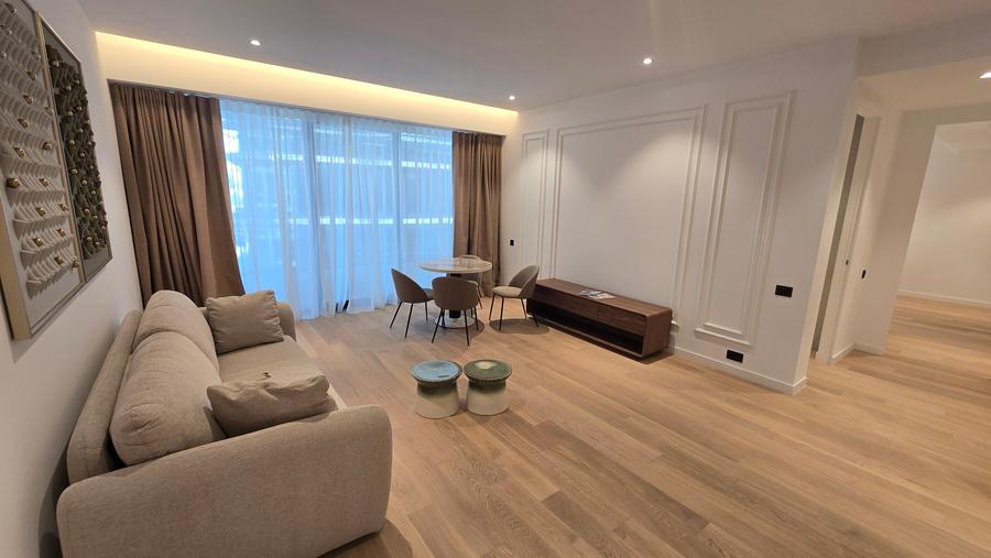 Apartament cu 3 camere decomandat în Herăstrău