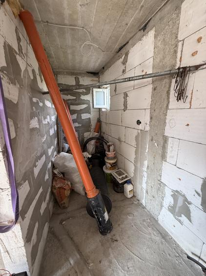 Casă individuală cu 4 camere cu Canalizare în Sânnicoară