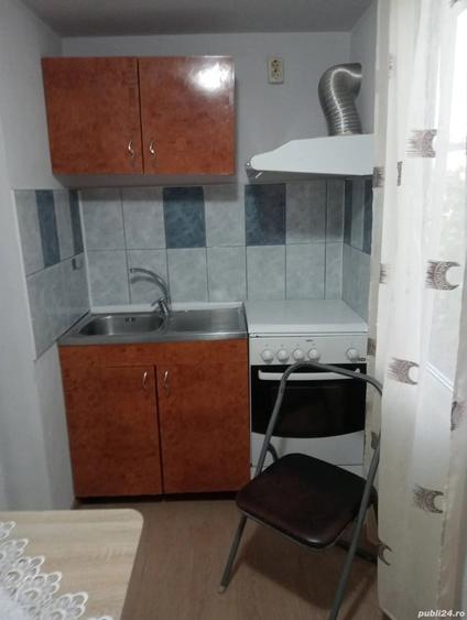 Garsonieră semidecomandată în Micro 40