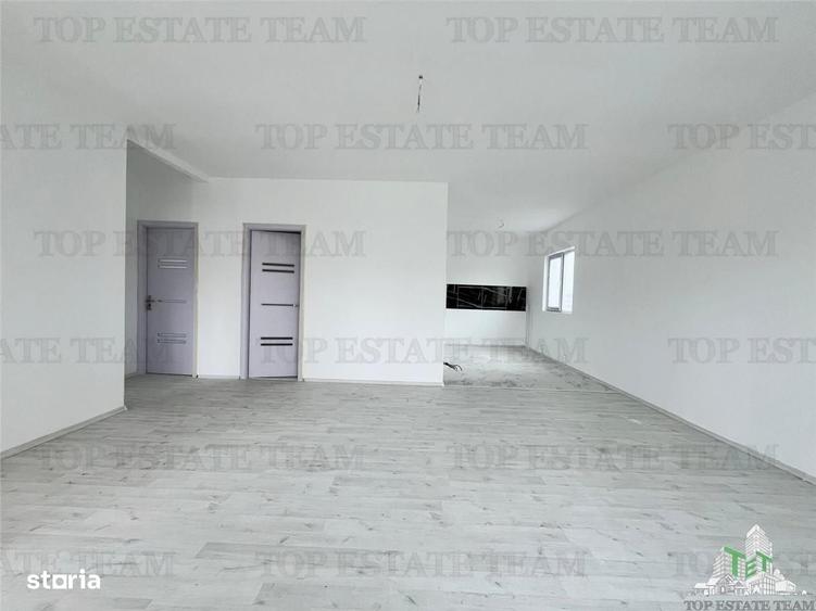 Casă cu 3 camere cu Teren 210 Mp în Lumina
