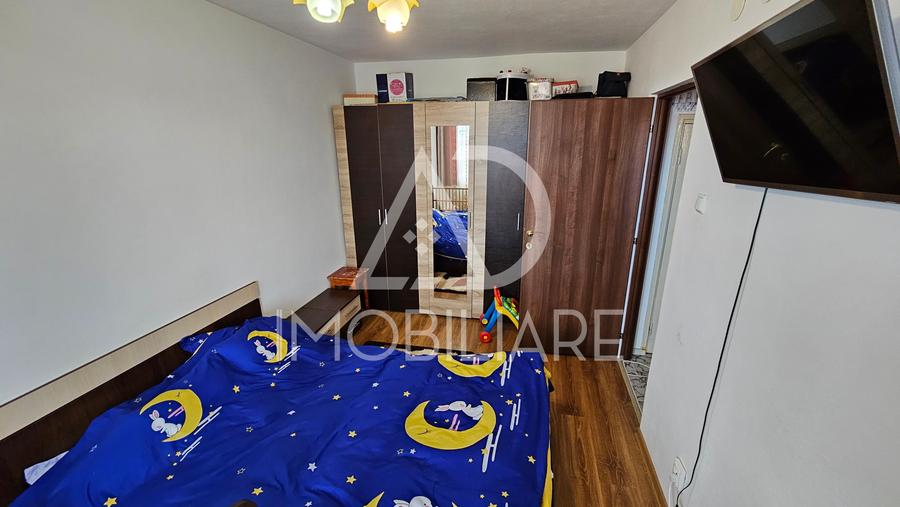 Apartament cu 2 camere semidecomandat în Central