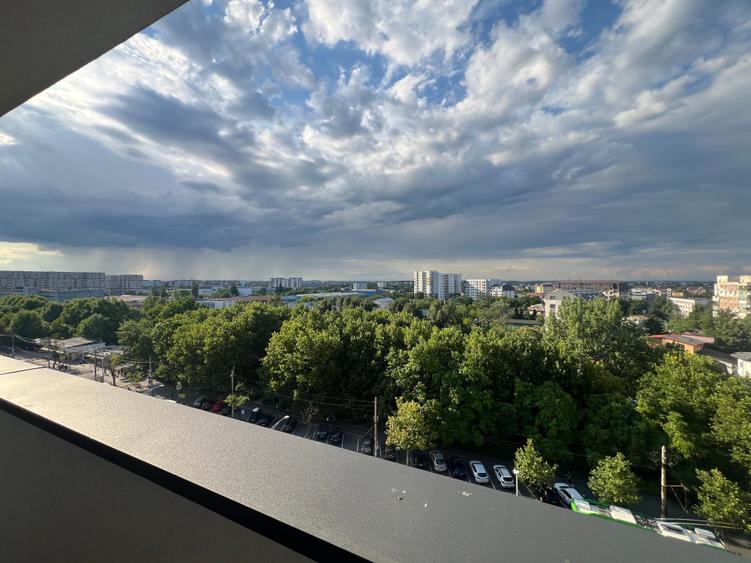 Garsonieră decomandată în Militari