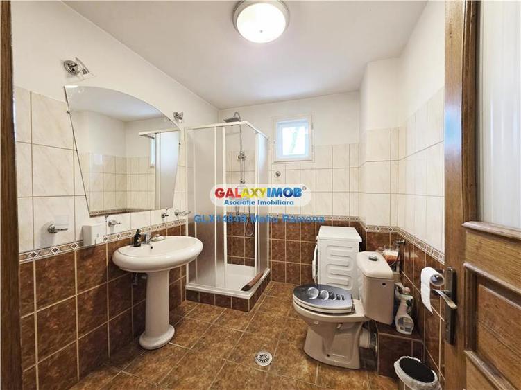 Casă cu 5 camere cu Teren 510 Mp în Balotești