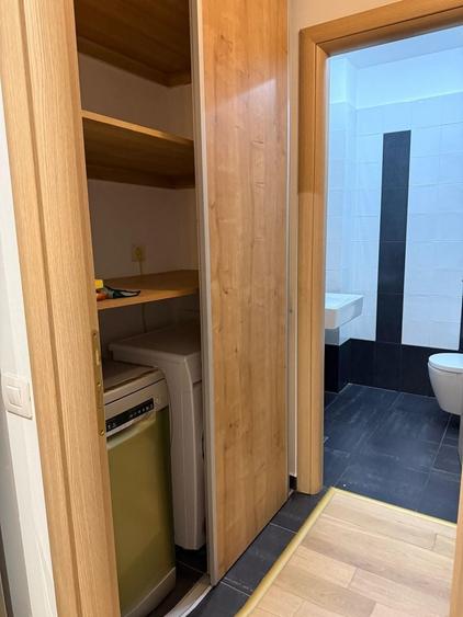 Apartament cu 2 camere semidecomandat, mobilat în Sisești