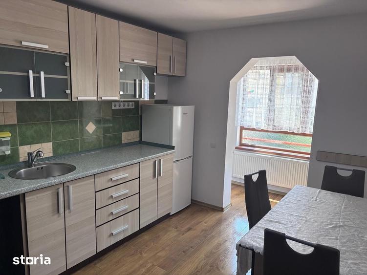 Apartament cu 2 camere decomandat în Valea Aurie