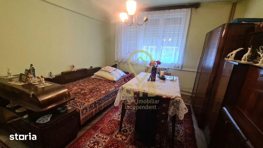 Apartament cu 2 camere decomandat în Central