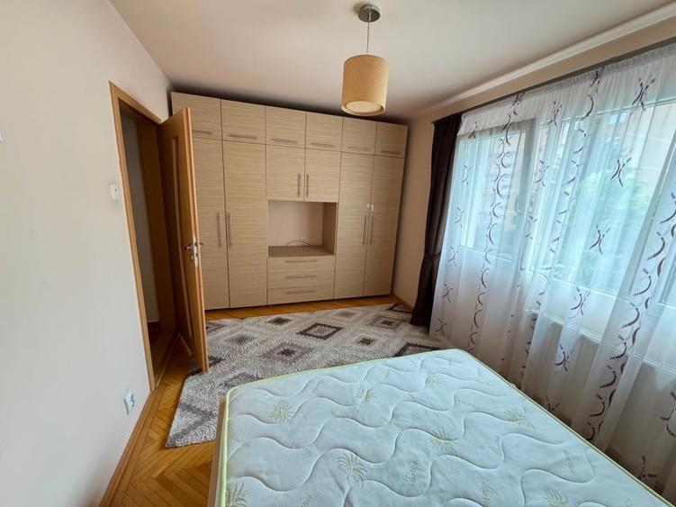Apartament cu 2 camere semidecomandat în Șagului