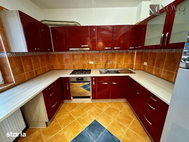 Casă cu 6 camere cu Teren 200 Mp în Herăstrău