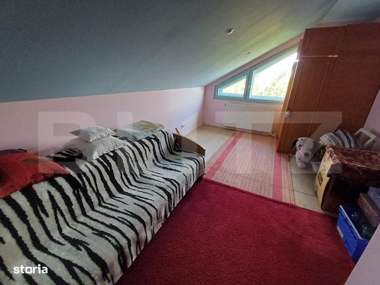 Casă cu 4 camere cu Teren 1500 Mp în Central