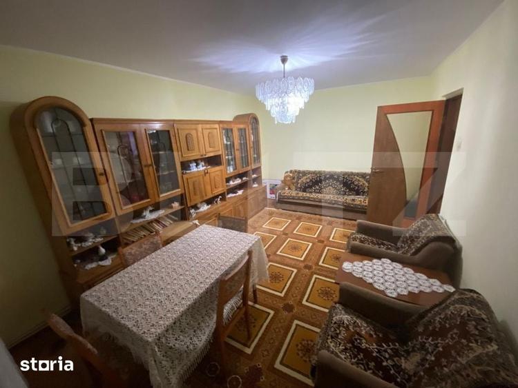 Apartament cu 3 camere decomandat în George Enescu