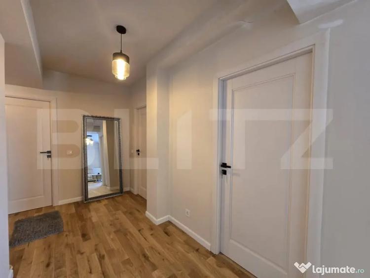 Apartament cu 3 camere decomandat, mobilat în George Enescu