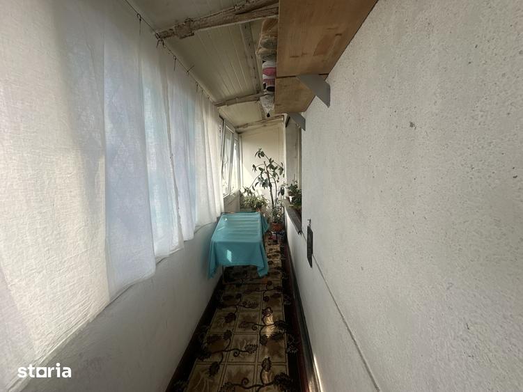 Apartament cu 3 camere în 1 Mai