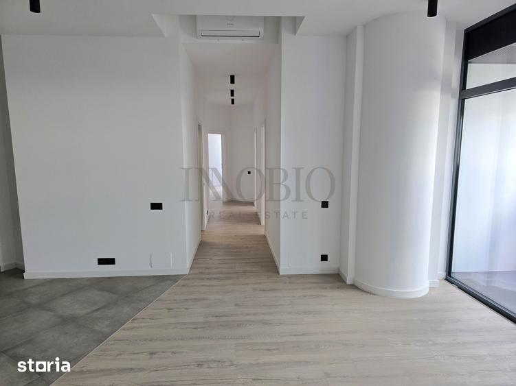 Apartament cu 4 camere în Central