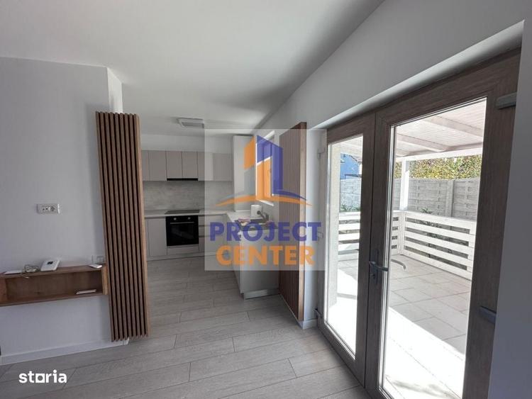 Casă cu 3 camere în Ștefănești