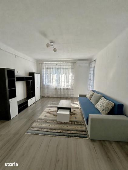 Apartament cu 2 camere semidecomandat în Central