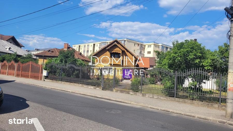 Casă cu 5 camere cu Teren 800 Mp în Central