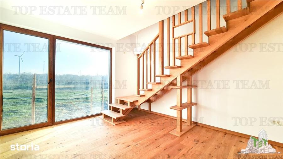 Casă cu 4 camere cu Teren 115 Mp în 1 Decembrie