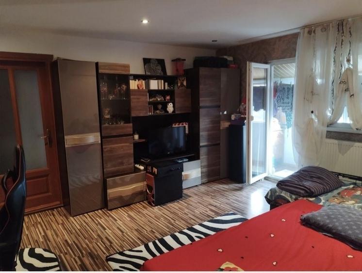 Apartament cu 2 camere semidecomandat în Sântimbru