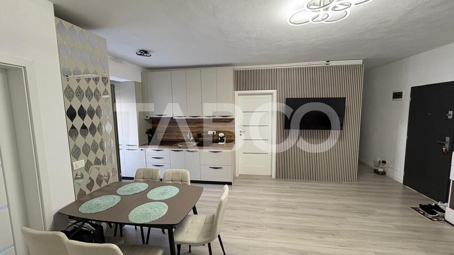 Apartament cu 3 camere decomandat, mobilat în Periferie
