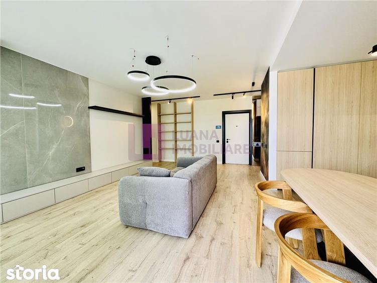 Apartament cu 3 camere, mobilat în Lazaret