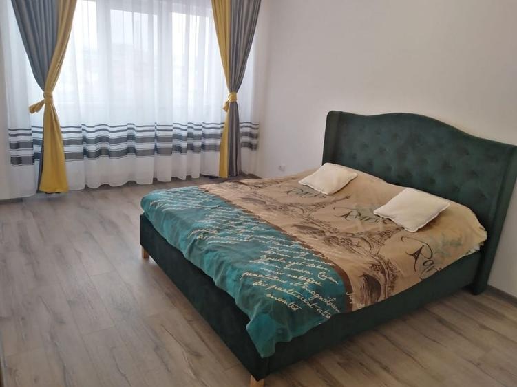 Apartament cu 4 camere în Răcădău