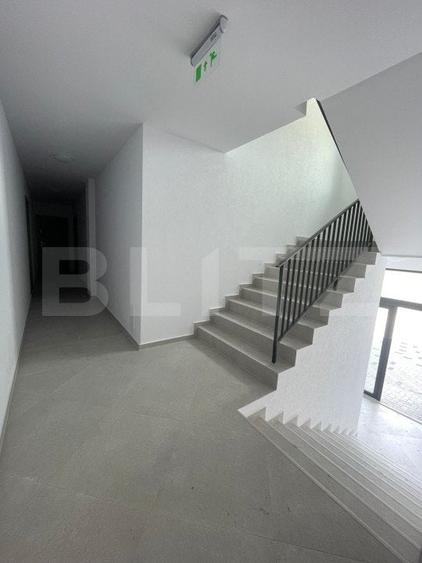 Apartament cu 3 camere semidecomandat în Iris