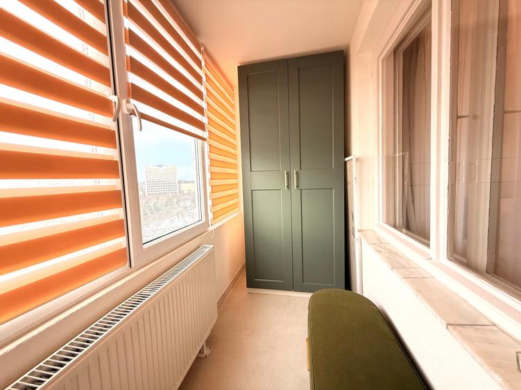 Apartament cu 3 camere semidecomandat în Ultracentral