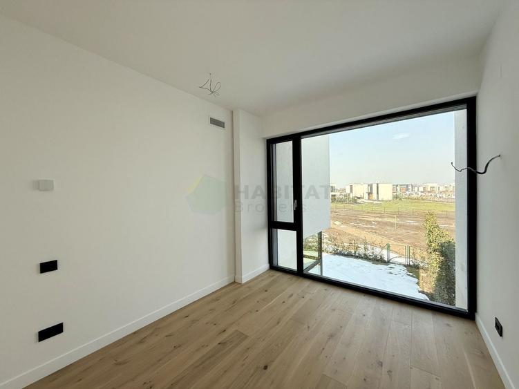 Duplex cu 4 camere cu Canalizare în Tunari