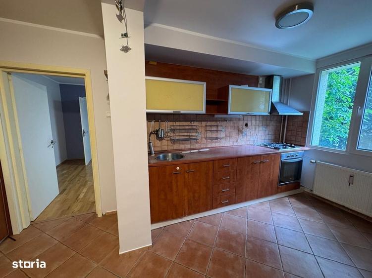 Inchiriere apartament 3 camere Drumul Taberei metrou Raul Doamnei - 5