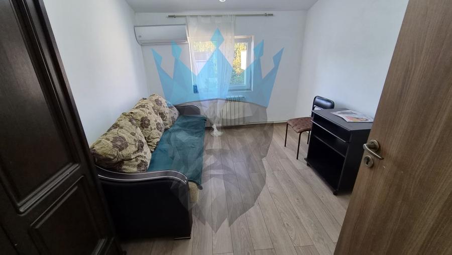 Apartament cu 2 camere decomandat, mobilat în P-ța Romană