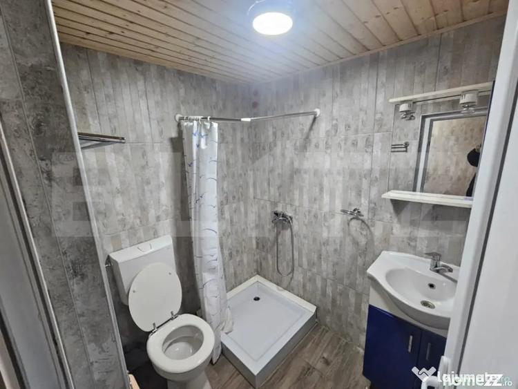 Casă cu 6 camere cu Teren 1565 Mp în Popești