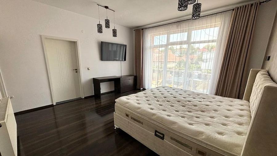 Casă cu 3 camere cu Teren 465 Mp în Ștrand