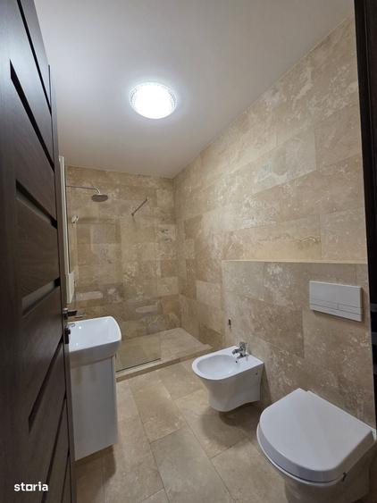 Apartament cu 3 camere în Faleză