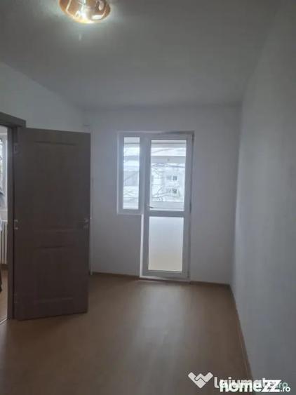 Apartament cu 2 camere semidecomandat în Malu Roșu