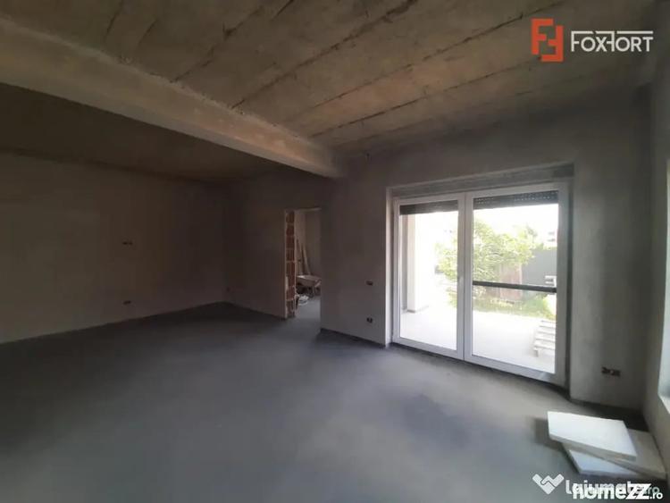 Casă cu 4 camere cu Teren 287 Mp în Bucovăț (Remetea Mare)