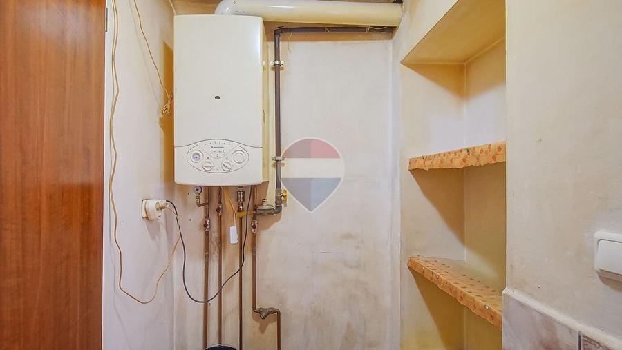 Apartament cu 2 camere semidecomandat în Centrul Civic