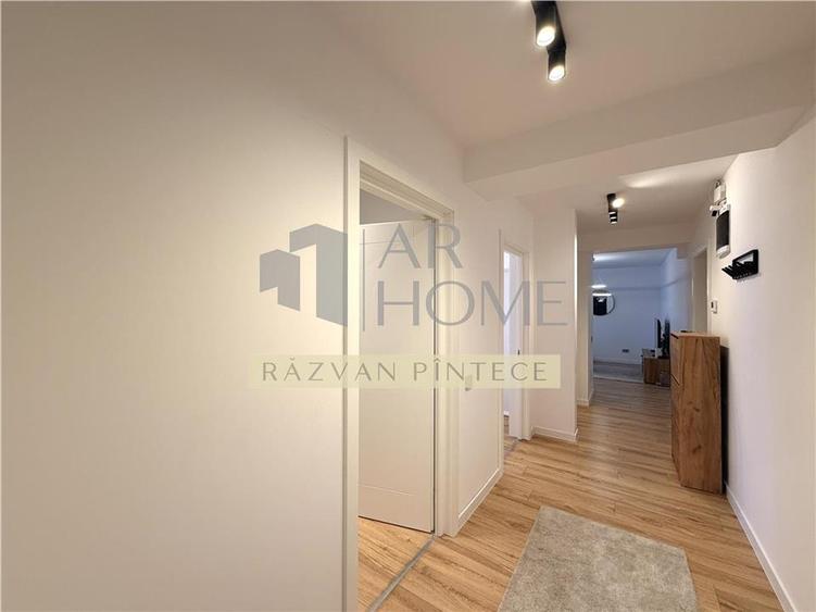 Apartament cu 3 camere decomandat, mobilat în Mărășești