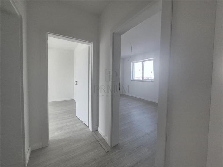 Duplex cu 4 camere cu Teren 300 Mp în Moșnița Nouă