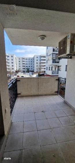 Apartament cu 3 camere decomandat, mobilat în Băneasa