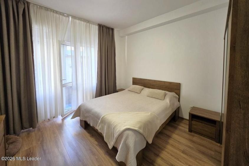 Piata Romana, 4 camere 138 MP total, Etaj 2/9, renovat - utilat, liber - 6